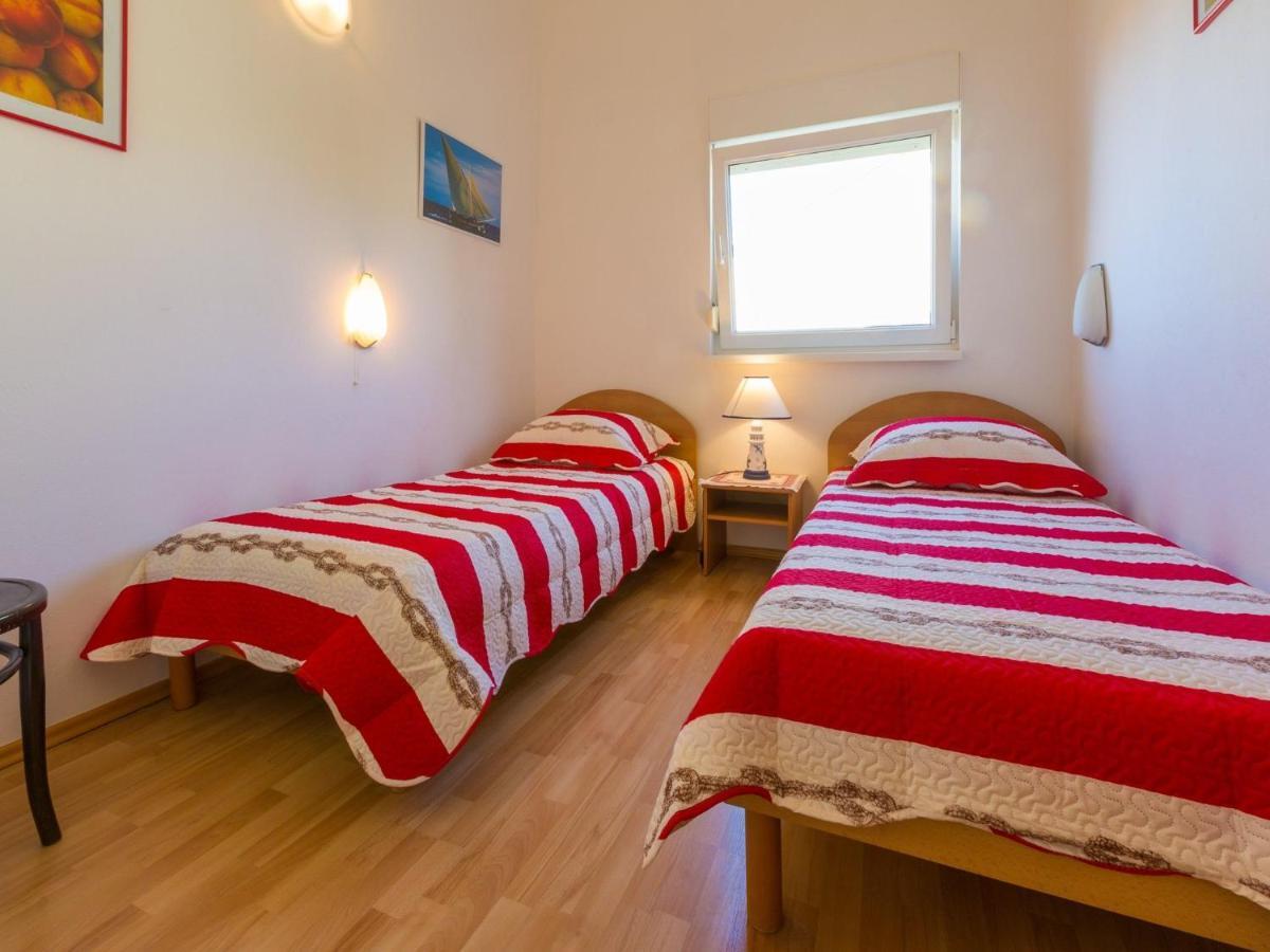 Apartments Ani Crikvenica Buitenkant foto