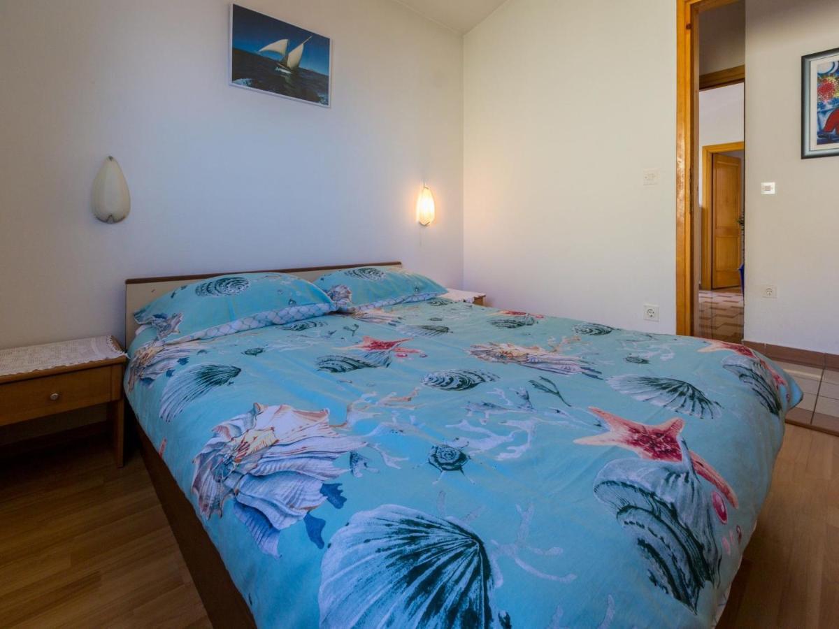 Apartments Ani Crikvenica Buitenkant foto