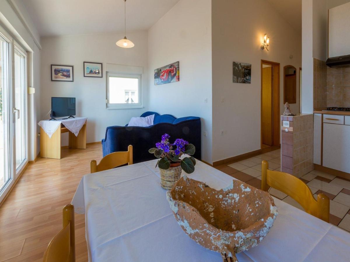 Apartments Ani Crikvenica Buitenkant foto