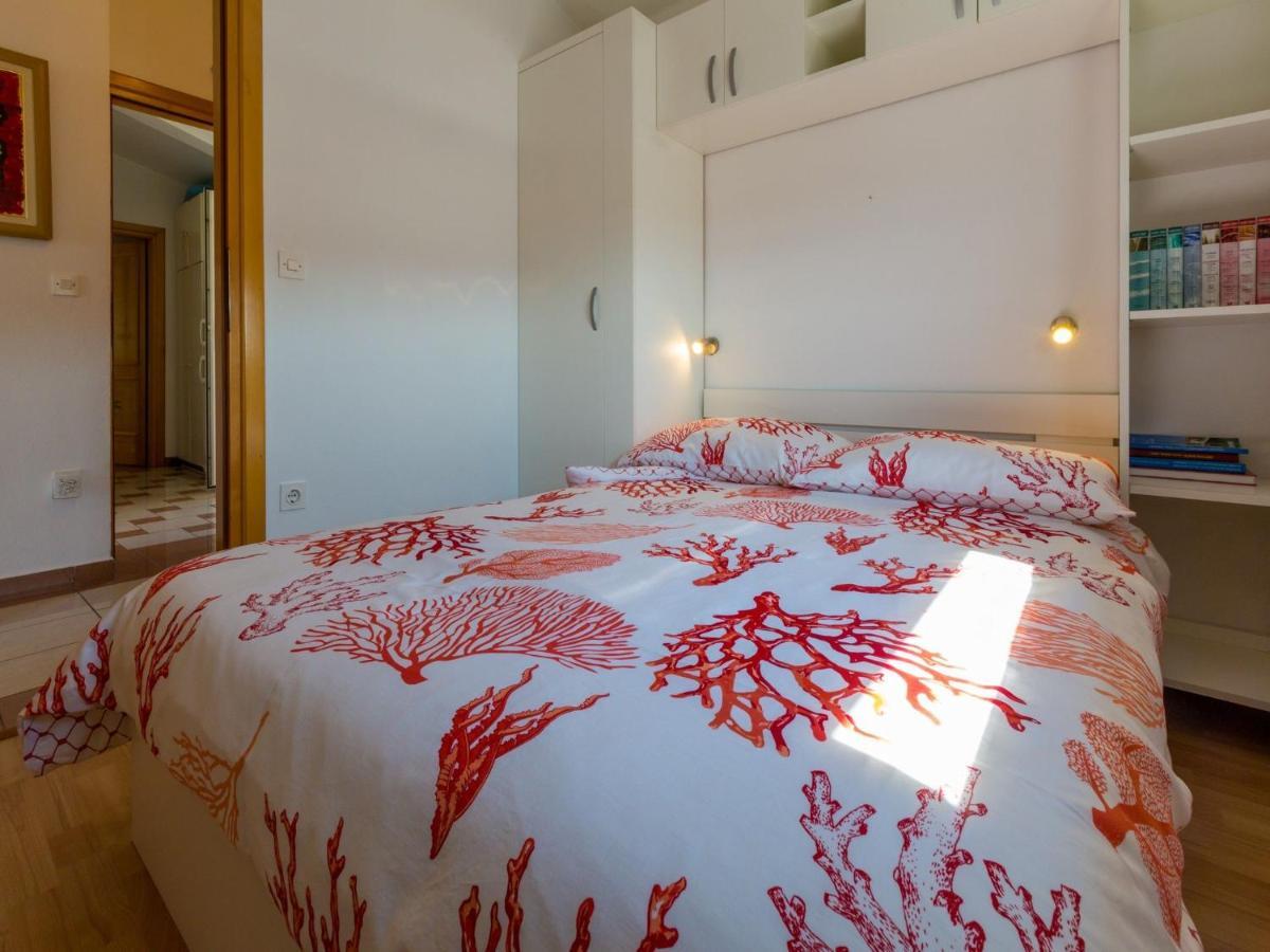 Apartments Ani Crikvenica Buitenkant foto