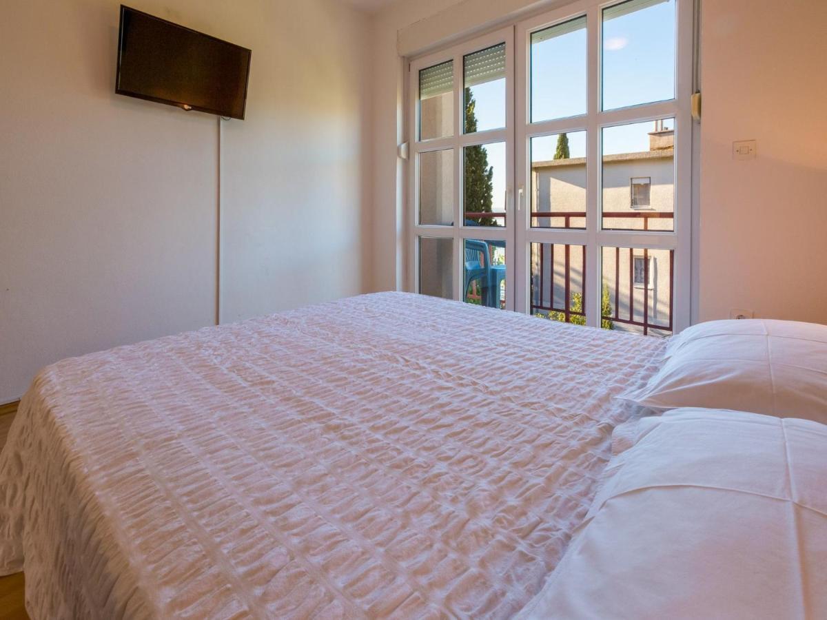 Apartments Ani Crikvenica Buitenkant foto